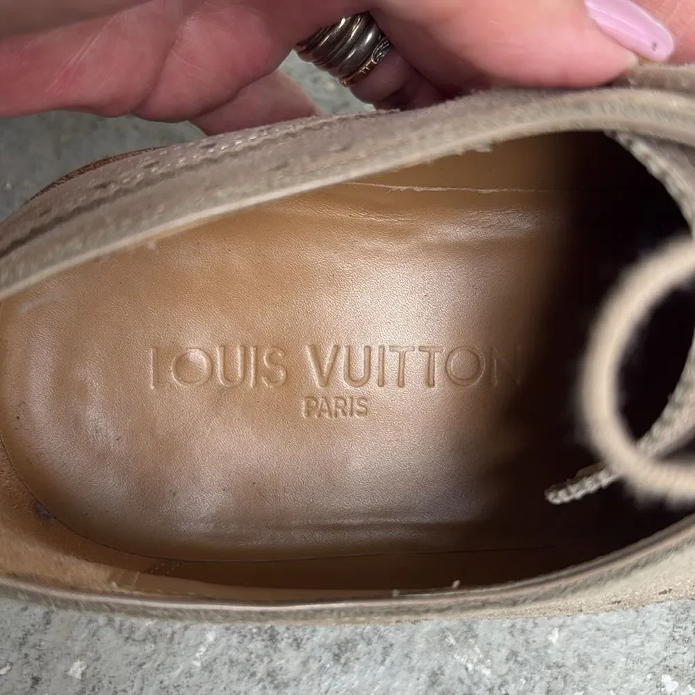 Louis Vuitton Brogues tan suede